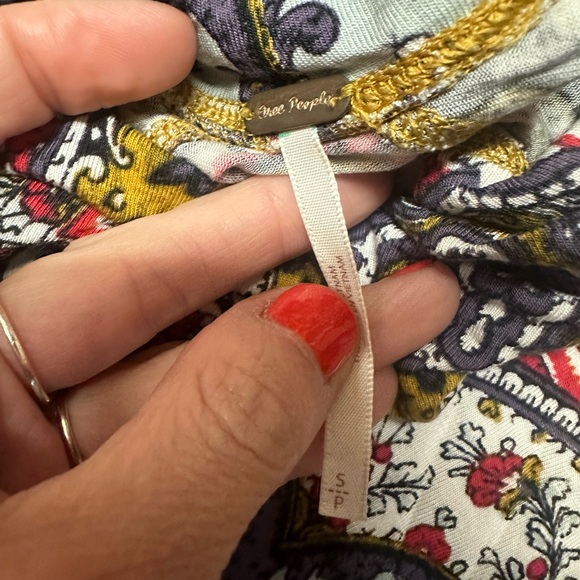 Free People Chase Me Paisley Knit Turtleneck Blouse Womens Sz Small - Picture 2 of 7